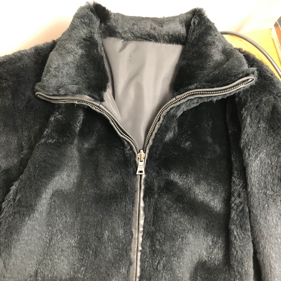 Andrew Marc NY Black Sheared Rabbit Jacket/Final Price - Picture 7 of 15